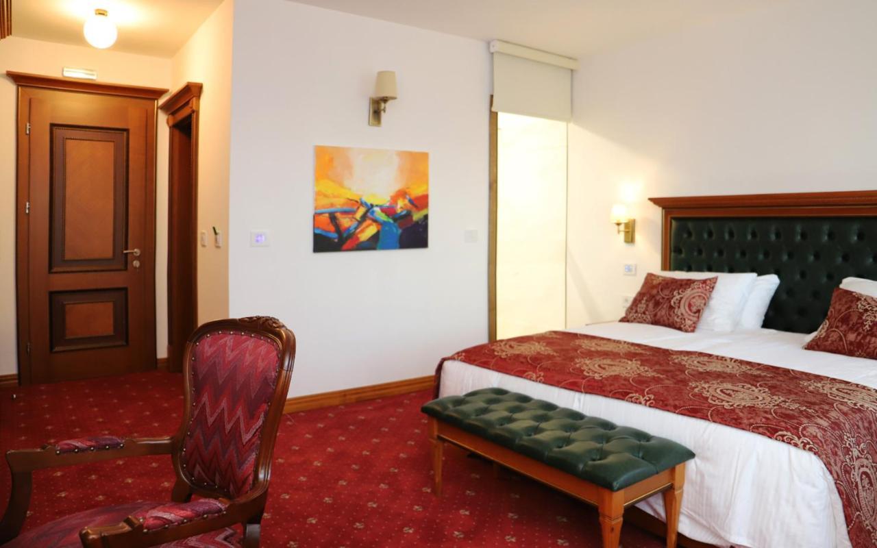 Hotel Vila Zana Gostiwar Zewnętrze zdjęcie